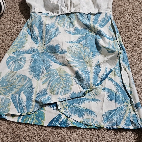 Cupshe One-Shoulder Tropical Dress in Blue and Green - Picture 14 of 14